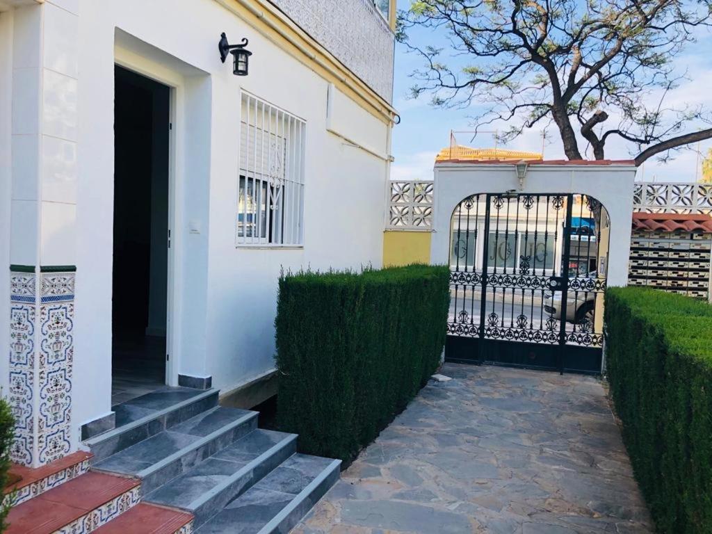 Apartamento CARIHUELA PUERTO Torremolinos Esterno foto
