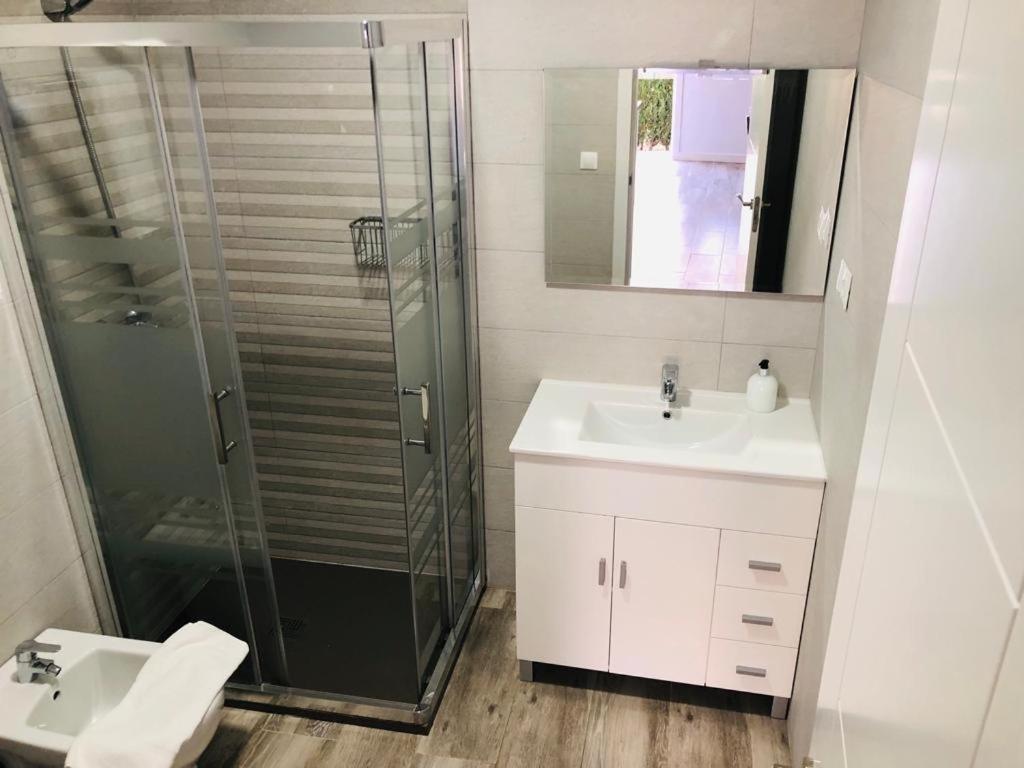 Apartamento CARIHUELA PUERTO Torremolinos Esterno foto